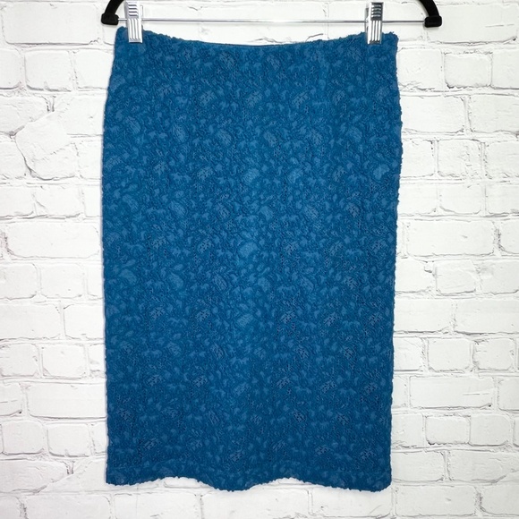 |•ANTHRPOLOGIE•| Moulinette Soeurs Lapis Laced Pencil Skirt - Picture 3 of 12